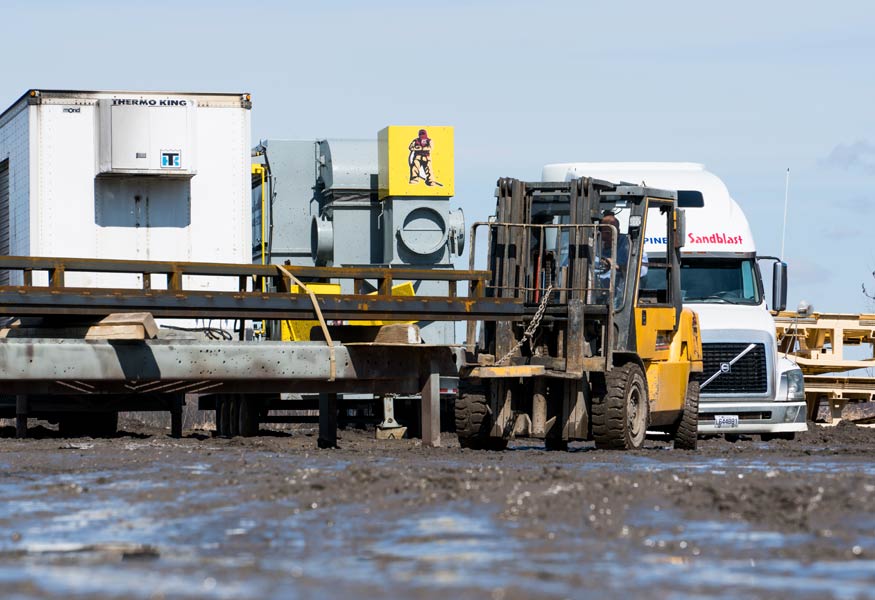 Jet de sable Peinture de tout genre Papineau Sandblast inc.